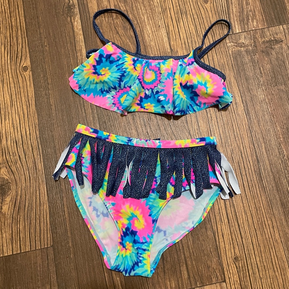 2/$10 Flapdoodles swirl tie dye fringe girl’s bikini TOP ONLY size 4